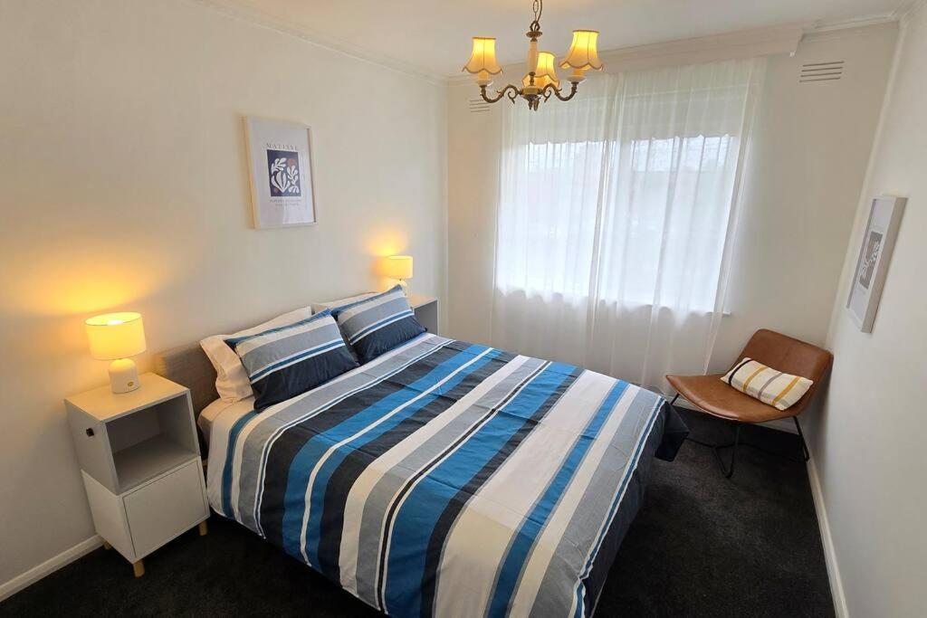 Elsternwick Easy Living - 2 Bedroom Sleeping 4 メルボルン エクステリア 写真